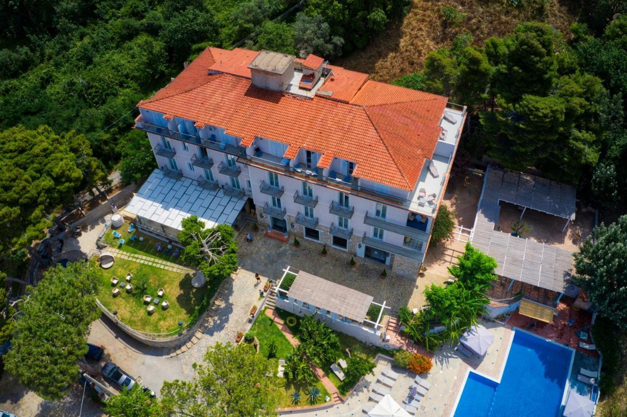 Hotel Garden Riviera Санта-Мария-ди-Кастеллабате Экстерьер фото