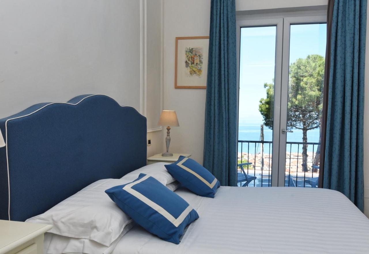 Hotel Garden Riviera Санта-Мария-ди-Кастеллабате Экстерьер фото